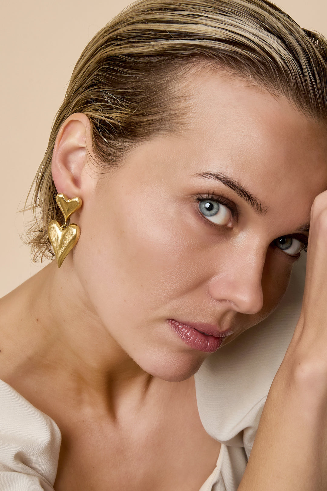 Dubbel hart oorbellen