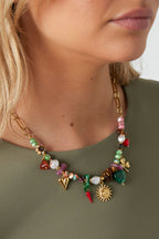 Kralen ketting met bedeltjes